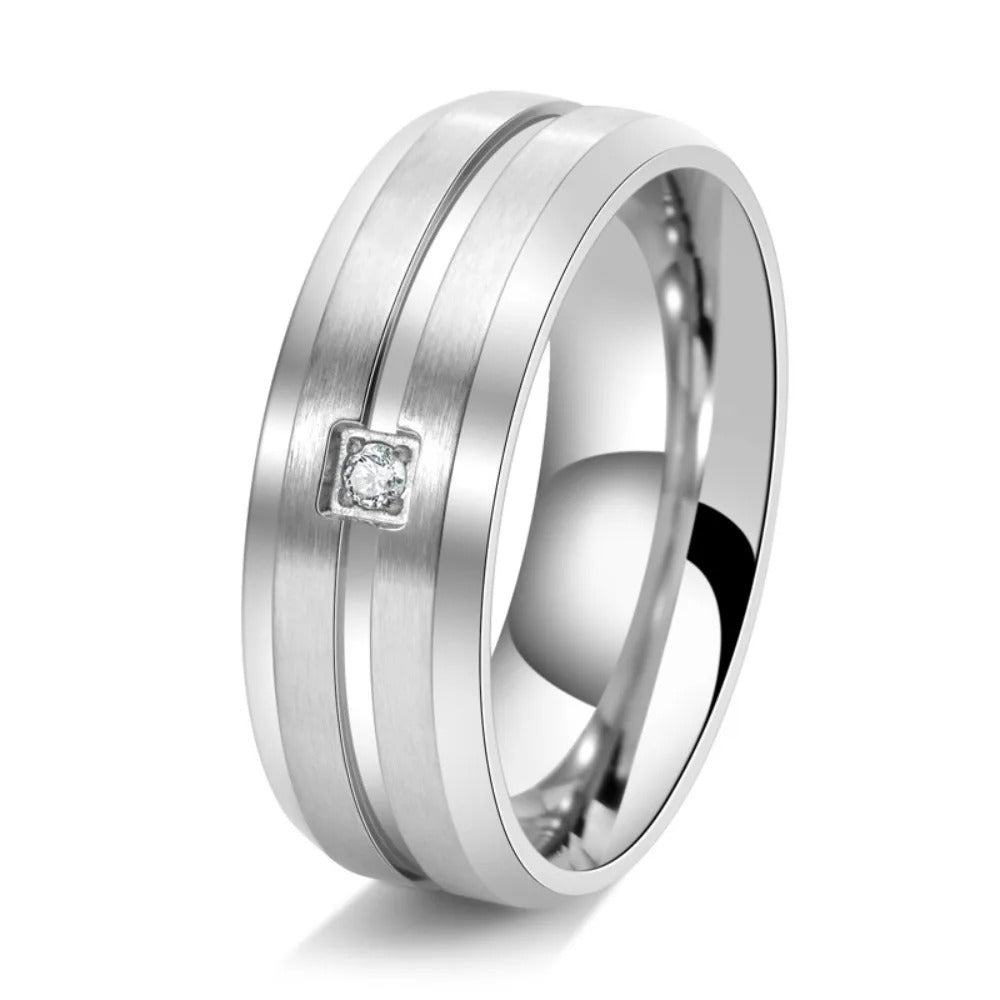 PLATUS ŽIEDAS SU AKMENIU